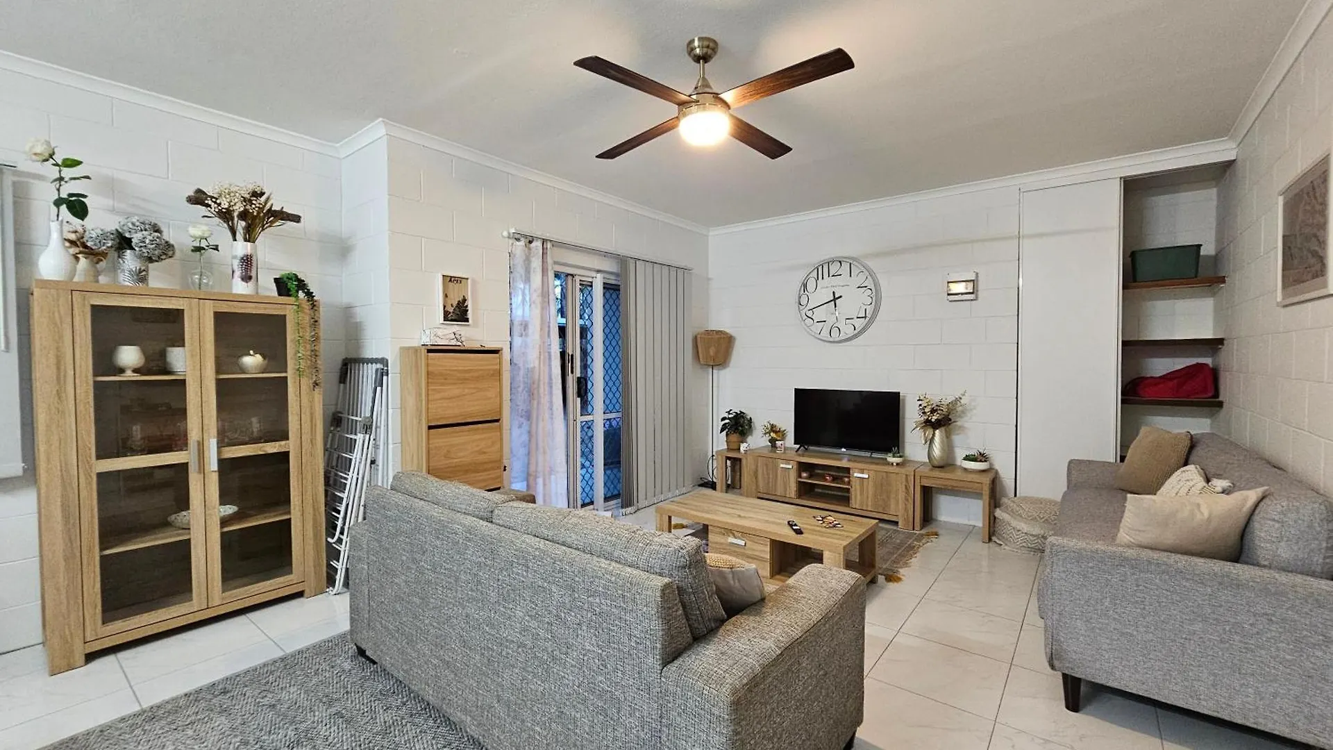 Stylish 2Br Apartment Retreat Westcourt أستراليا
